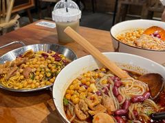 -麻婆婆白家肥肠粉(海岸城店)