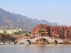 -星湖旅游景区七星岩