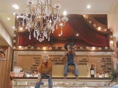 -玛格萝妮比萨屋(四平店)