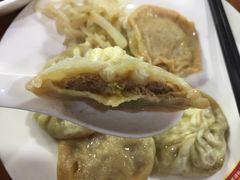 -陈寔包子王·卤煮小肠·京味小吃(龙潭店)