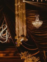 -红丝高端婚礼中心(旗舰店)