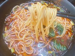 -丽影重庆小面(定西路店)