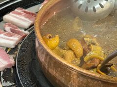 -阿山卓·野生菌火锅·纳西火塘烤肉