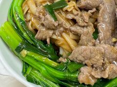 牛肉炒河粉-凤城康记饭店