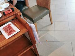 -佬土鹅肠火锅(扬中步行街店)