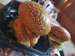-The Habit Burger Grill 哈比特汉堡(复兴soho店)
