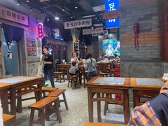 大堂-湘下佬·老长沙吃货铺(酃湖万达店)
