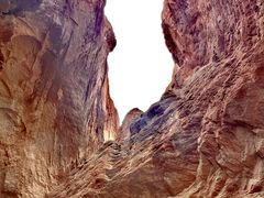 -天山神秘大峡谷