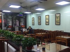 大堂-陈寔包子王·卤煮小肠·京味小吃(龙潭店)