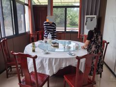 -万佛湖许老大铁锅鱼(黑金冠店)