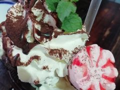 爆炸冰激淋巧克力-MIKAKU(万达广场上海宝山店)