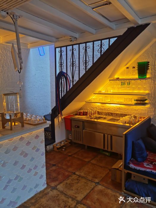 Sirena海妖日咖夜酒图片