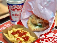 -塔斯汀中国汉堡(东平店)