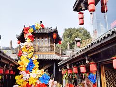 -小龙翻大江文化火锅(宽窄店)