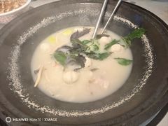 -陈大锅·岳阳鱼馆·地道岳阳菜(美食街店)