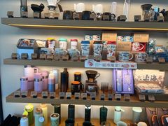 -星巴克臻选(湖滨道店)