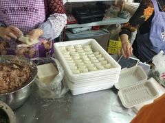 刚包好的馄饨-小胖子馄饨店(洪兴路店)