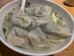 青菜鲜肉大馄饨-梦花街馄饨店(中华苑店)