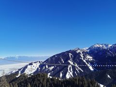 -丝绸之路山地度假区滑雪场