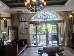 -起士林西餐厅(东经路店)