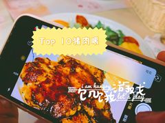 -樱花里音乐餐吧·牛扒椰子鸡(东圃店)