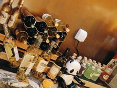 -雍容荟帝王蟹活龙虾展台自助(IFS黑金店)