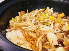 -菌乡缘·野生菌蒸汽鱼火锅(江边夜市店)