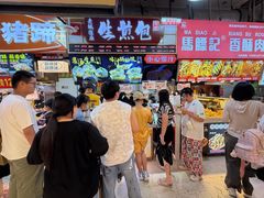 -观音桥步行街