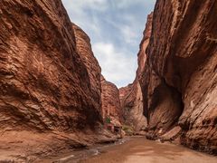 -天山神秘大峡谷