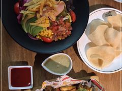 -Famous肥猫墨西哥音乐餐吧(五棵松华熙LIVE店)