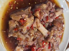 微辣辛辣猪蹄-贤花饭店(城阳店)