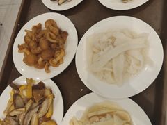 -天宜隆蘑菇宴火锅(石景山旗舰店)