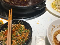 -钢管厂五区小郡肝串串香(奥克斯广场锦城万达店)