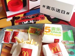 -麦当劳(新世纪环球中心店)