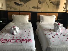 -三亚湾海居铂尔曼度假酒店