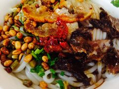 -牛八宝桂林米粉(八里庄店)