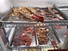 -金鼎雪山牦牛杂火锅(理县总店)