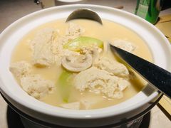 -荣小馆(椒江青悦城店)