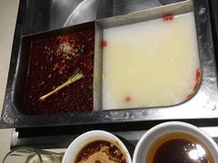 -海底捞火锅(海宁路店)
