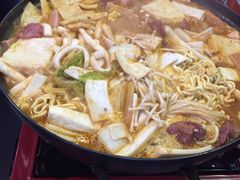 -炙韩料理·部队锅专门店
