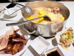 -肥仔文澳门猪骨煲(南京西路店)