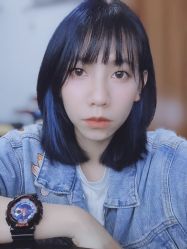 -COMO SALON 烫染可茉发型