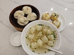 -老西白点心店