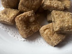 -侬佳蒸菜馆(听潮店)