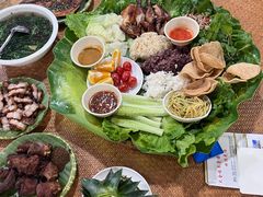 -沐毫傣泐云南菜孔雀宴•手抓饭傣味烧烤(曼听公园店)