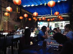 -Lanterns Vietnamese Restaurant