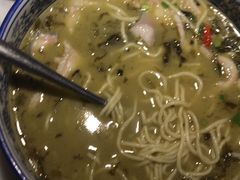 -轻捞慢起面馆(新世界百货店)