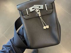 -江奢典汇·名包名表·黄金回收