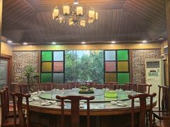 -绿雅居原生态农庄(小涌店)