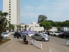 -武汉大学中南医院·停车场